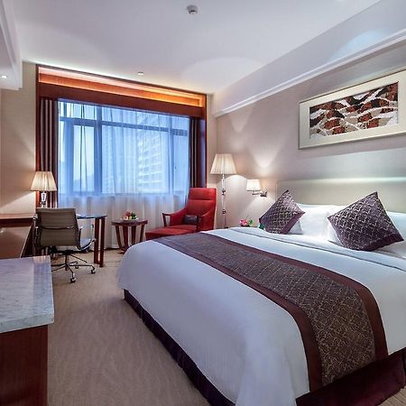 Wuhan Tianchimel Hotel Exterior photo