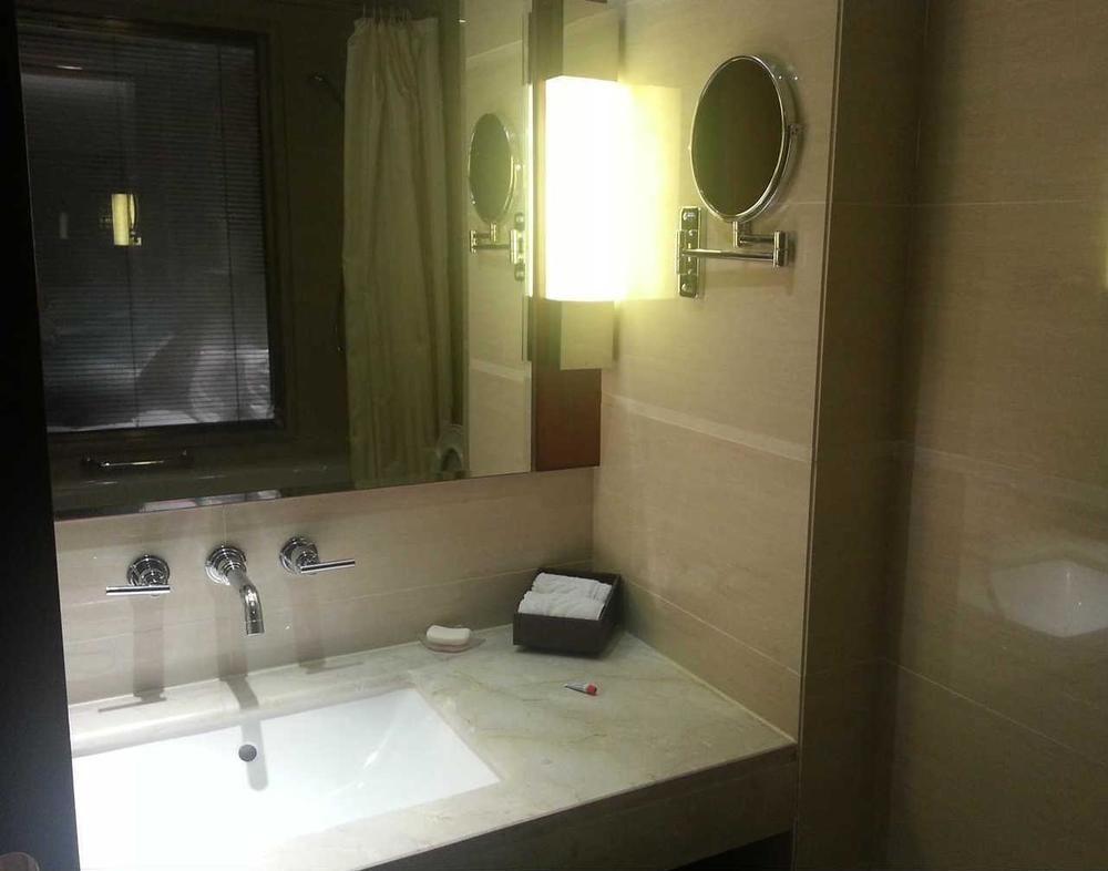 Wuhan Tianchimel Hotel Exterior photo
