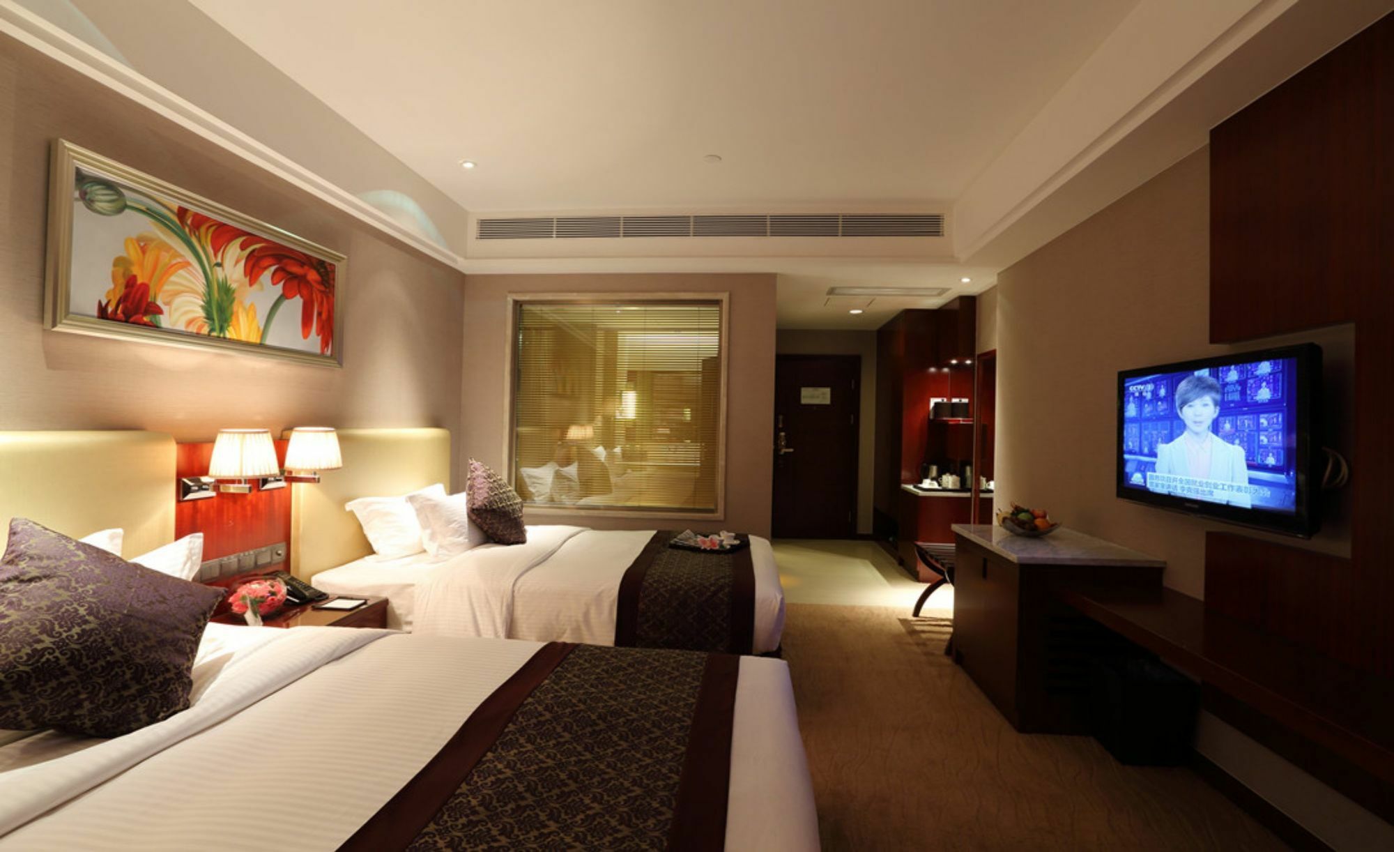 Wuhan Tianchimel Hotel Exterior photo